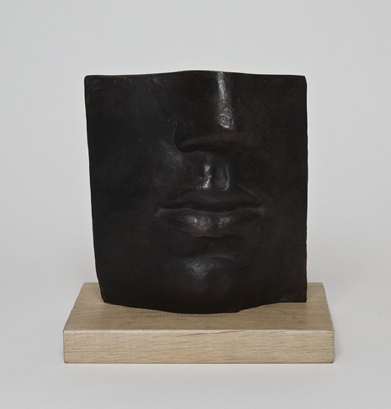 Skulptur "Hertas ansikte"