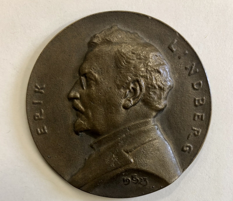 Erik Lindberg (1873-1966), medaljgravör och skulptör, minnesmedalj för hans 50-årsdag