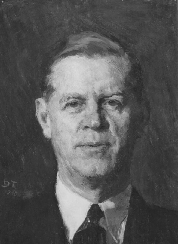 Carl Juhlin-Dannfelt (1880-1965), city commissioner, director, married to 1. Gertrud Margareta Oldevig, 2. journalist and politician Brita Gentele