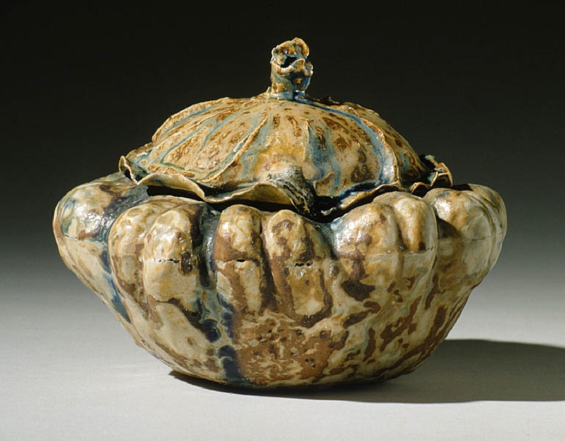 Lidded Bowl in the Form of a Pumpkin